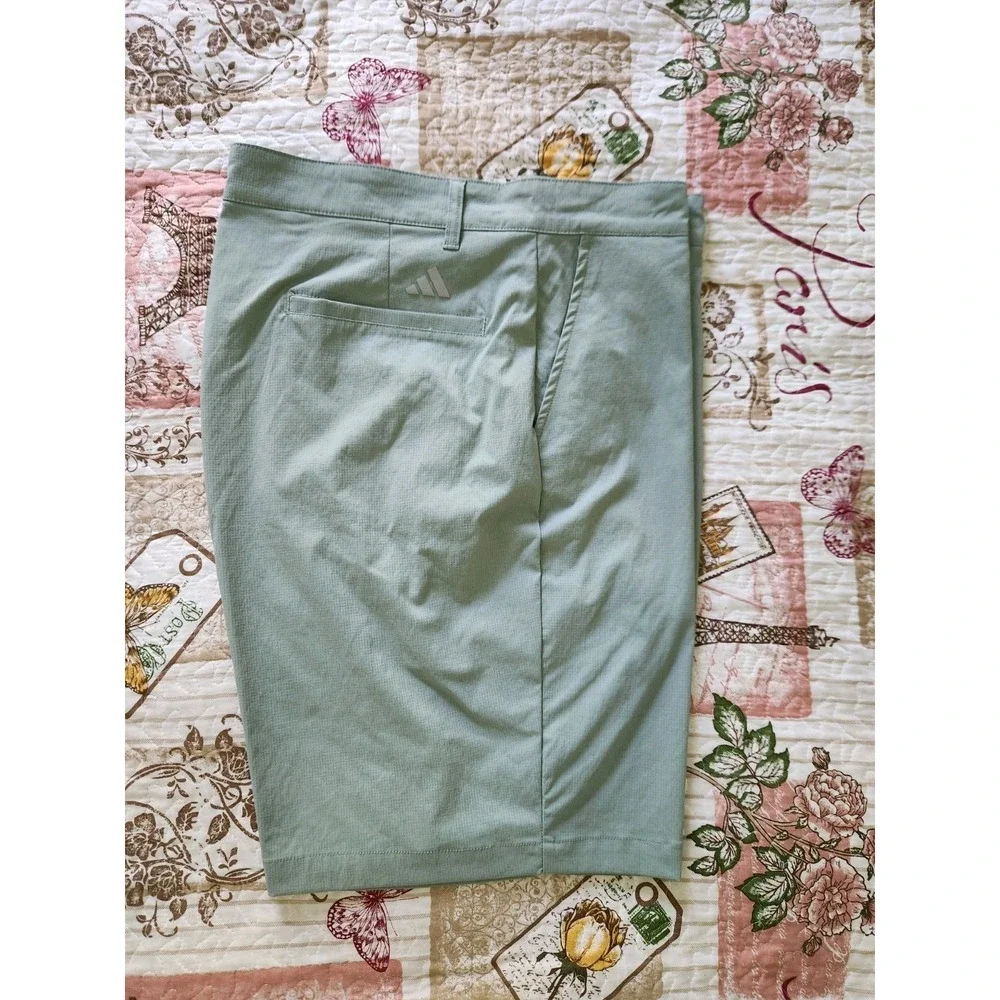Adidas ADVR0918 Men's Ripstop Golf Shorts Silver Green Size 38
